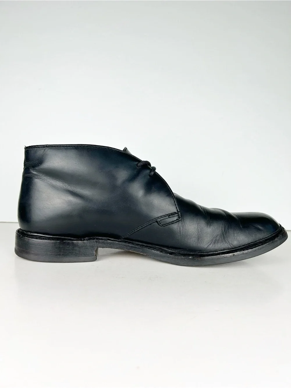 Frye Weston Lace Up Black Leather Chukka Vibram Soles Minimalist Ankle Boots